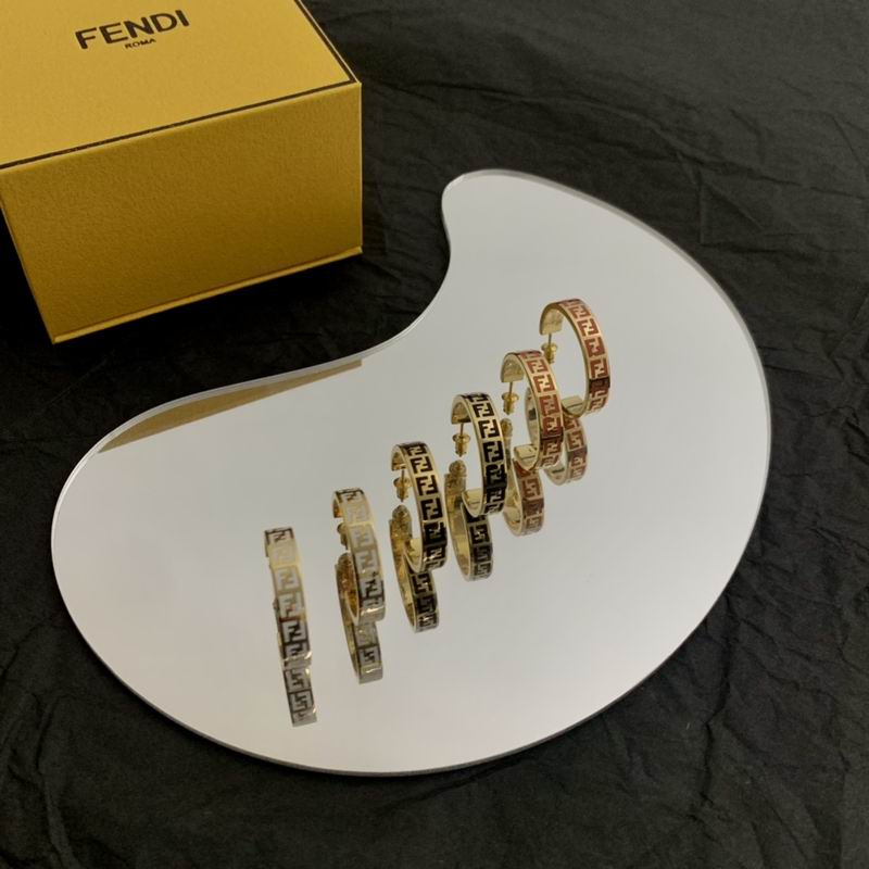 Fendi earring 04lyx140